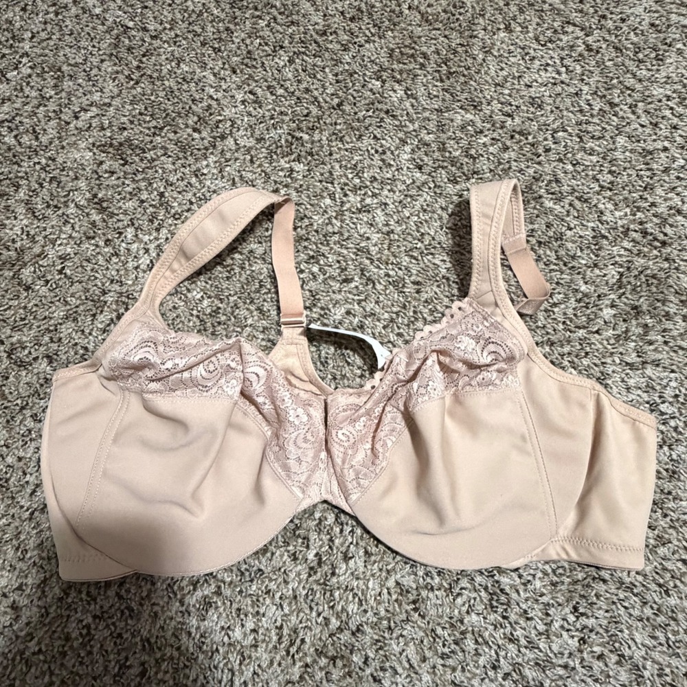 Glamorise 1240 MagicLift Full Figure Wireless Support Bra Nude Beige 48C